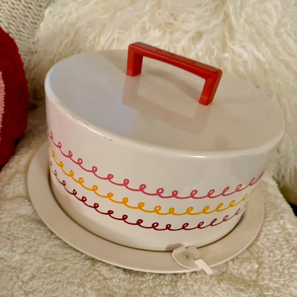 CAKEBOSS METAL CAKE PIE CARRIER - Picture 1 of 2